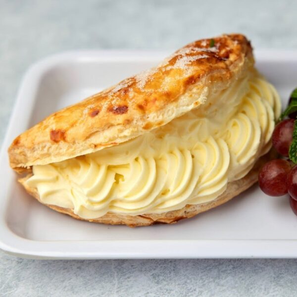 Fresh Cream Apple Turnover